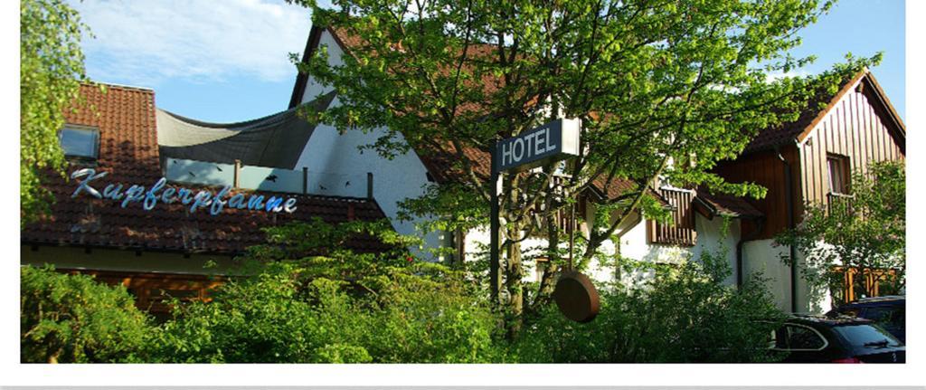 Hotel "Die Kupferpfanne" ドナウシュタウフ エクステリア 写真